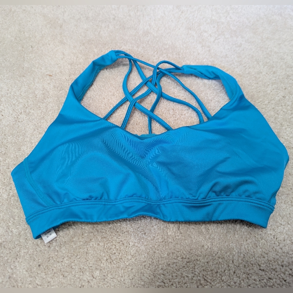 Victoria's Secret Victoria Sport Strappy Sports Bra